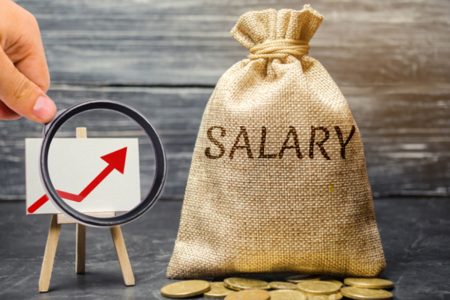 Gender Pay Gap: Is It Time to Ask for a Raise?